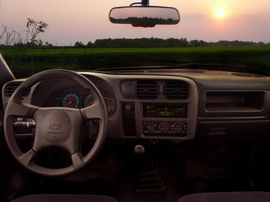  Chevrolet S-10 Regular Cab 2008 года  (BR) (фото 2 из 7)